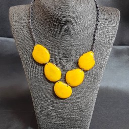 Collier "5 morceaux" en ivoire végétal