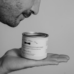 Cire parfumée pour meubles